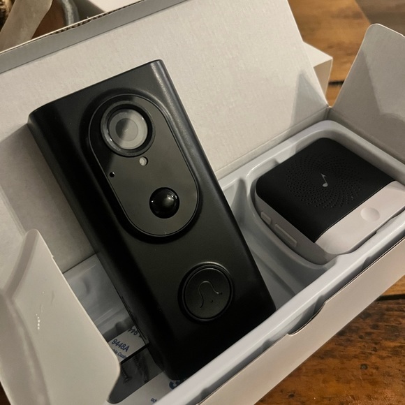 Smart doorbell - Picture 2 of 3